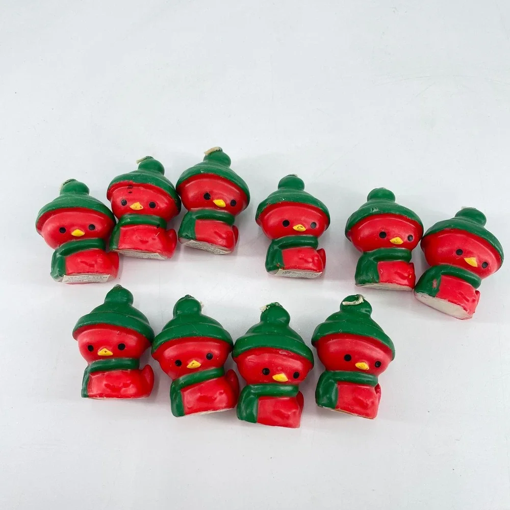 Vintage Hallmark Short Wick Red Bird Christmas Candles Green Hat Scarf 2 in Mini